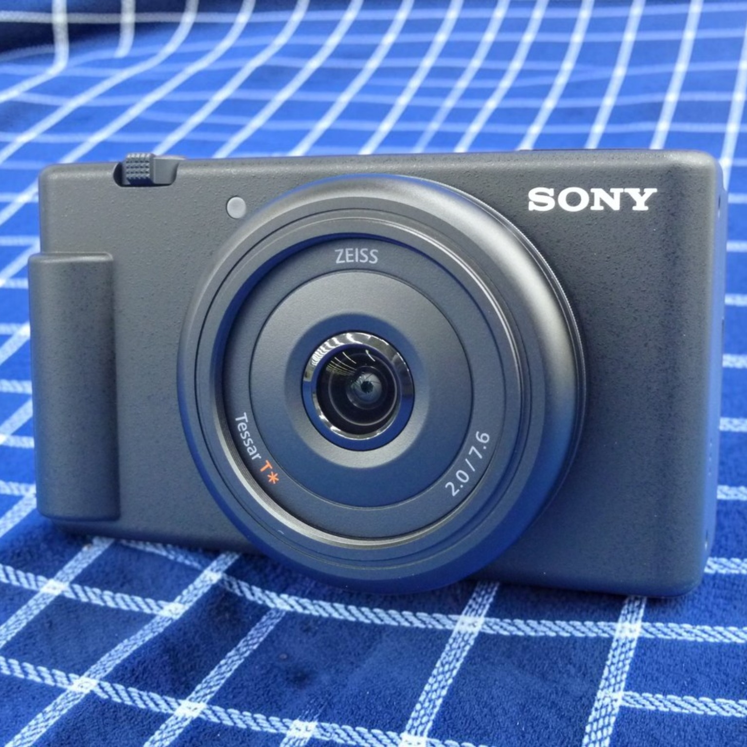 【動作良好】SONY VLOGCAM ZV-1F ブラック レンタル] ソニー VLOGCAM ZV-1F コンパクトデジタルカメラ