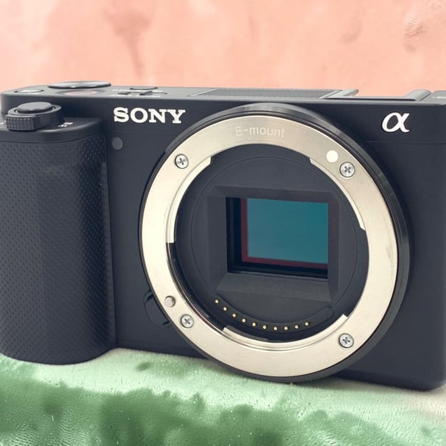 VLOGCAM ZV-E10 ボディ "ブラック"