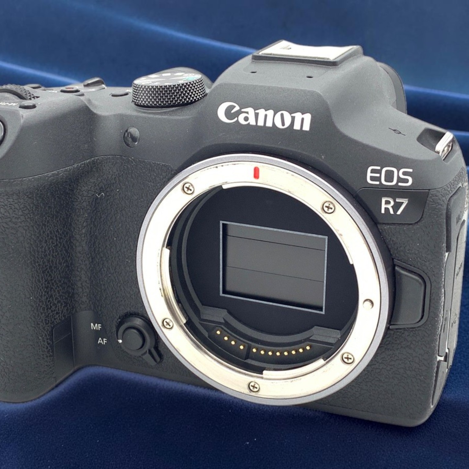 Canon EOS R7 ボディの新品/中古の在庫一覧 | みんなのカメラ