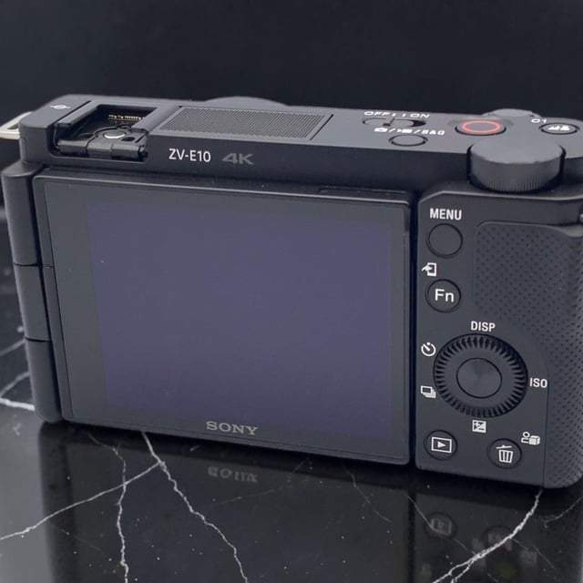 VLOGCAM ZV-E10 ボディ "ブラック"