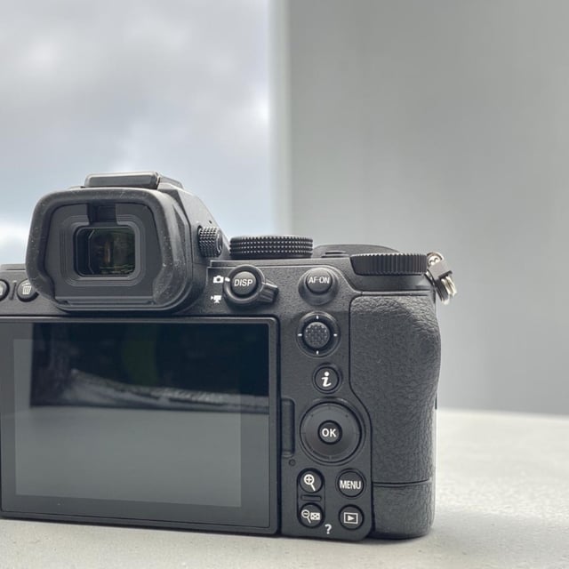 Z5II ボディ