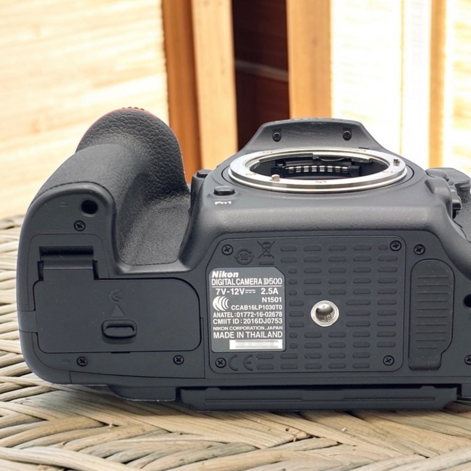 ニコン D500 ボディの中古 (良品)・¥84,800 by serlo | みんなのカメラ