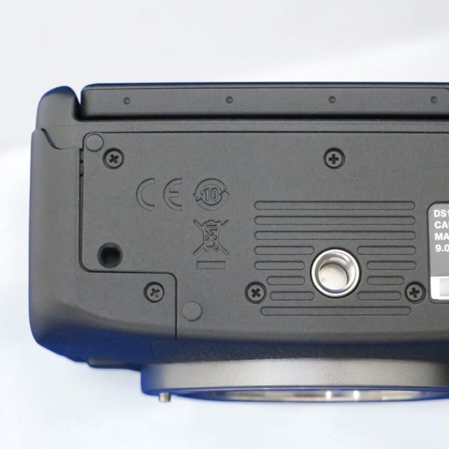 EOS R6 Mark II ボディ