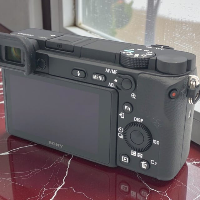 α6400 ILCE-6400 ボディ "ブラック"
