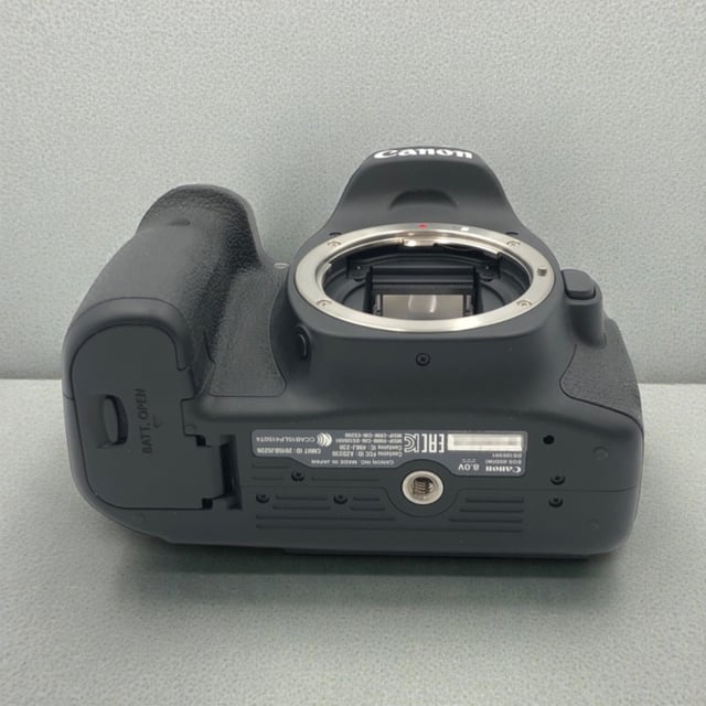 EOS 80D ボディ