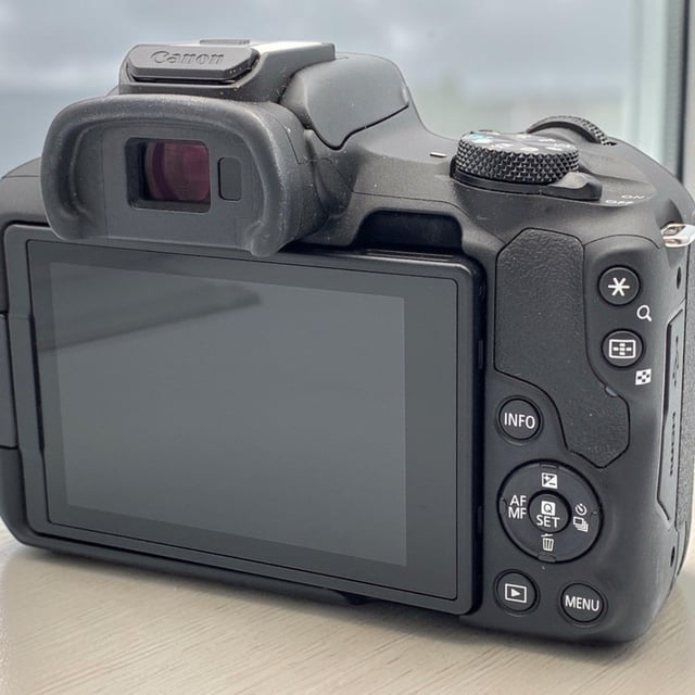 EOS R50 ボディ