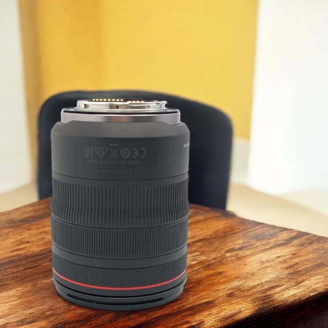 RF 24-105mm F4 L IS USM