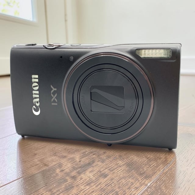 IXY 650 m "ブラック"