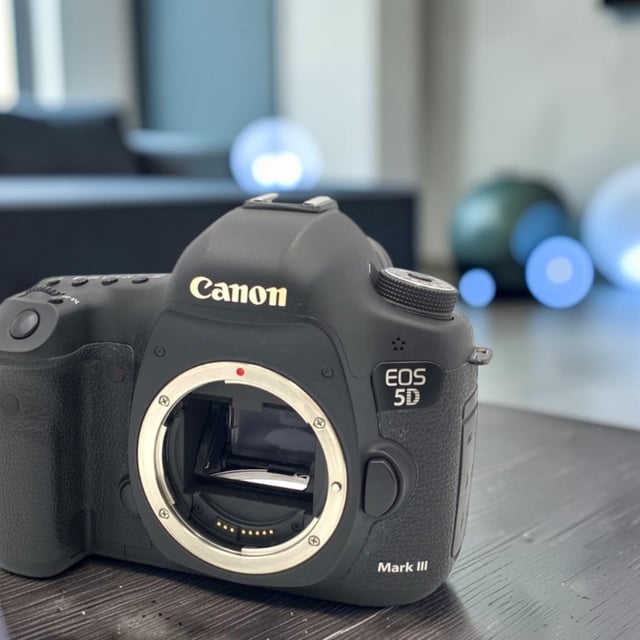 EOS 5D Mark III ボディ