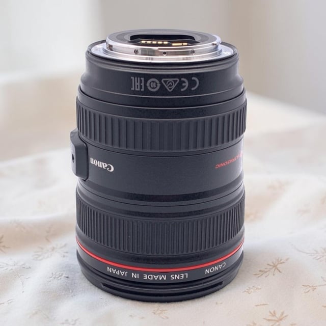 EF 24-105mm F4L IS USM