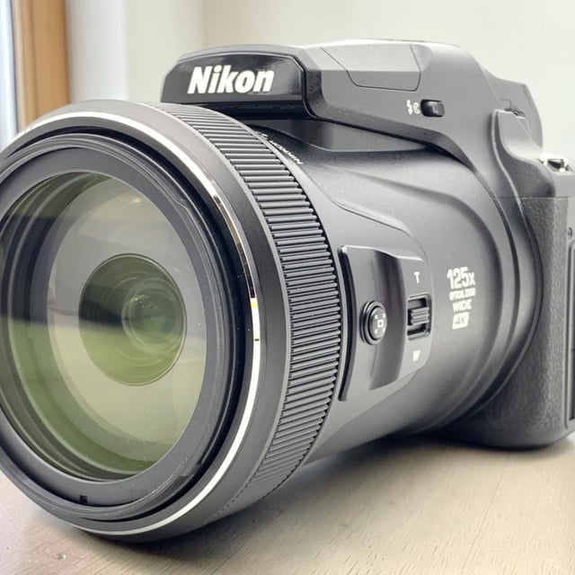COOLPIX P1000