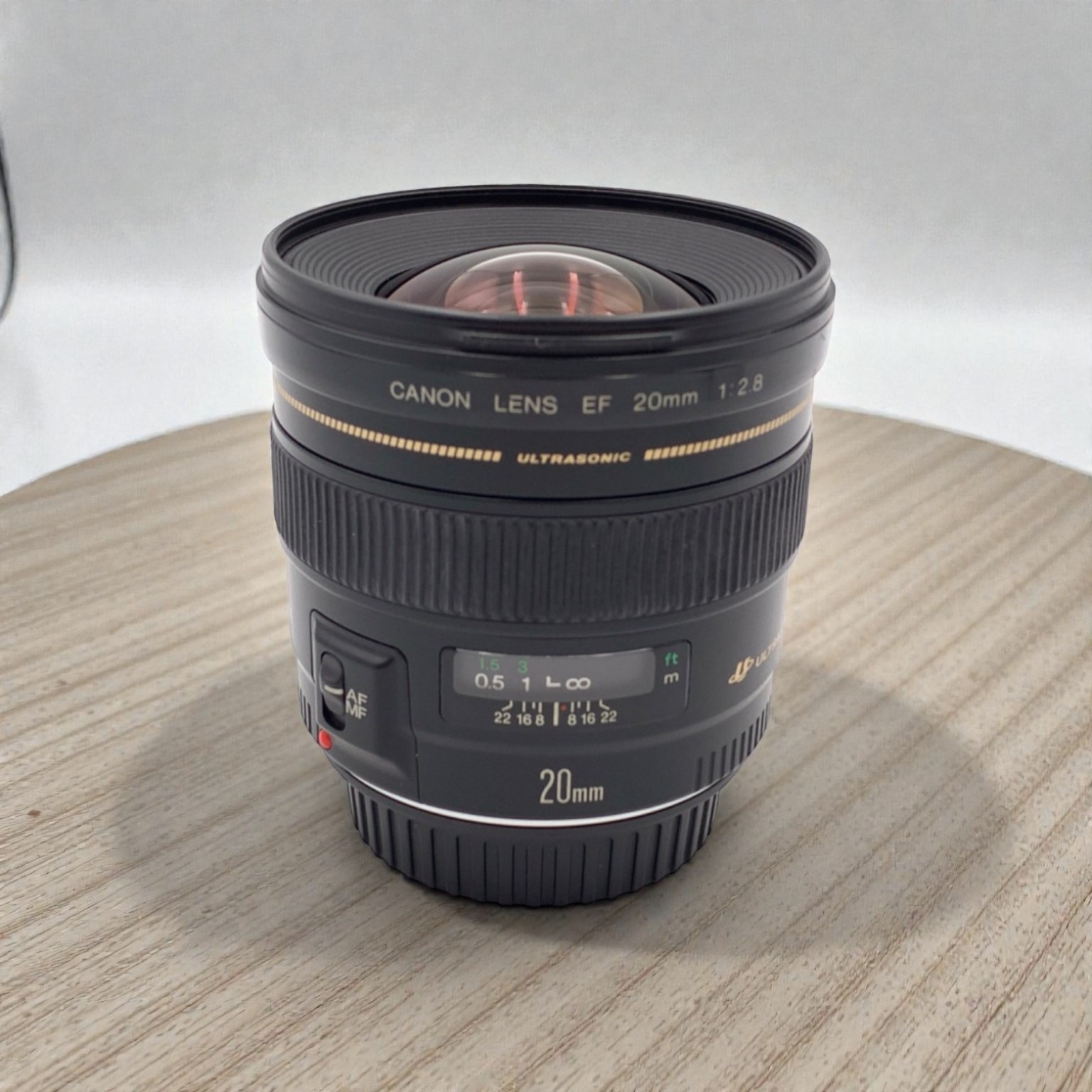 Canon EF 20mm F2.8 USMの中古 (美品)・¥22,010 | みんなのカメラ