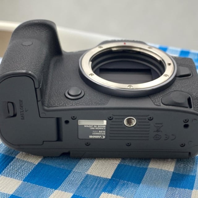 EOS R5 ボディ