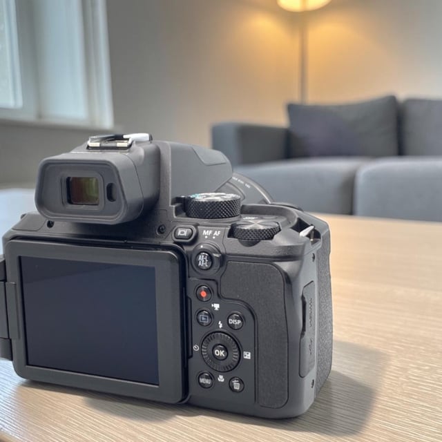 COOLPIX P950