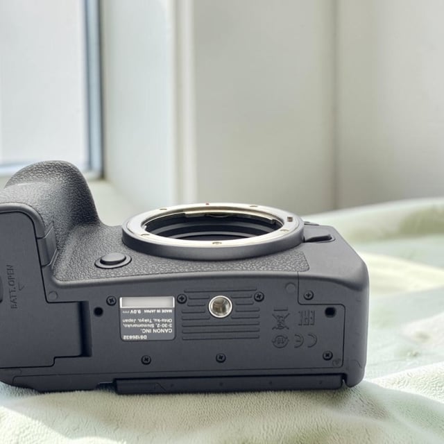 EOS R6 ボディ