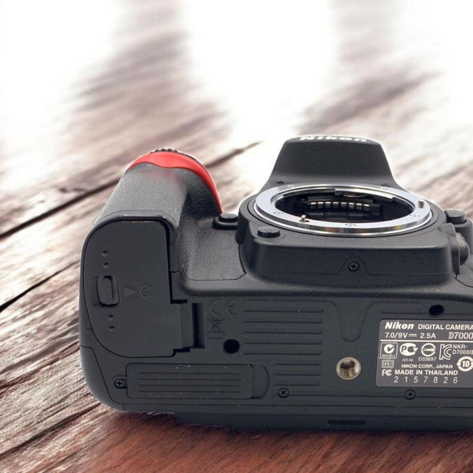 NIKON D7000 本体　ボディ ニコン（Nikon） Nikon D7000 ボディ デジタル 一眼レフ カメラ 中古