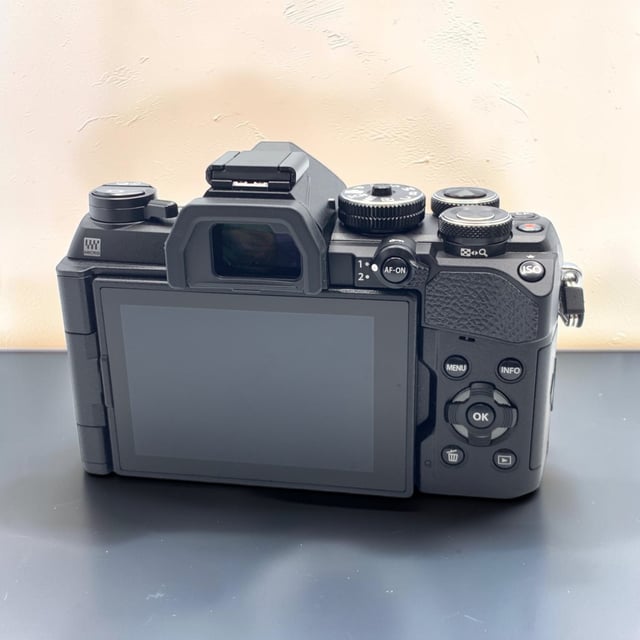 OM-5 Mark II ボディ