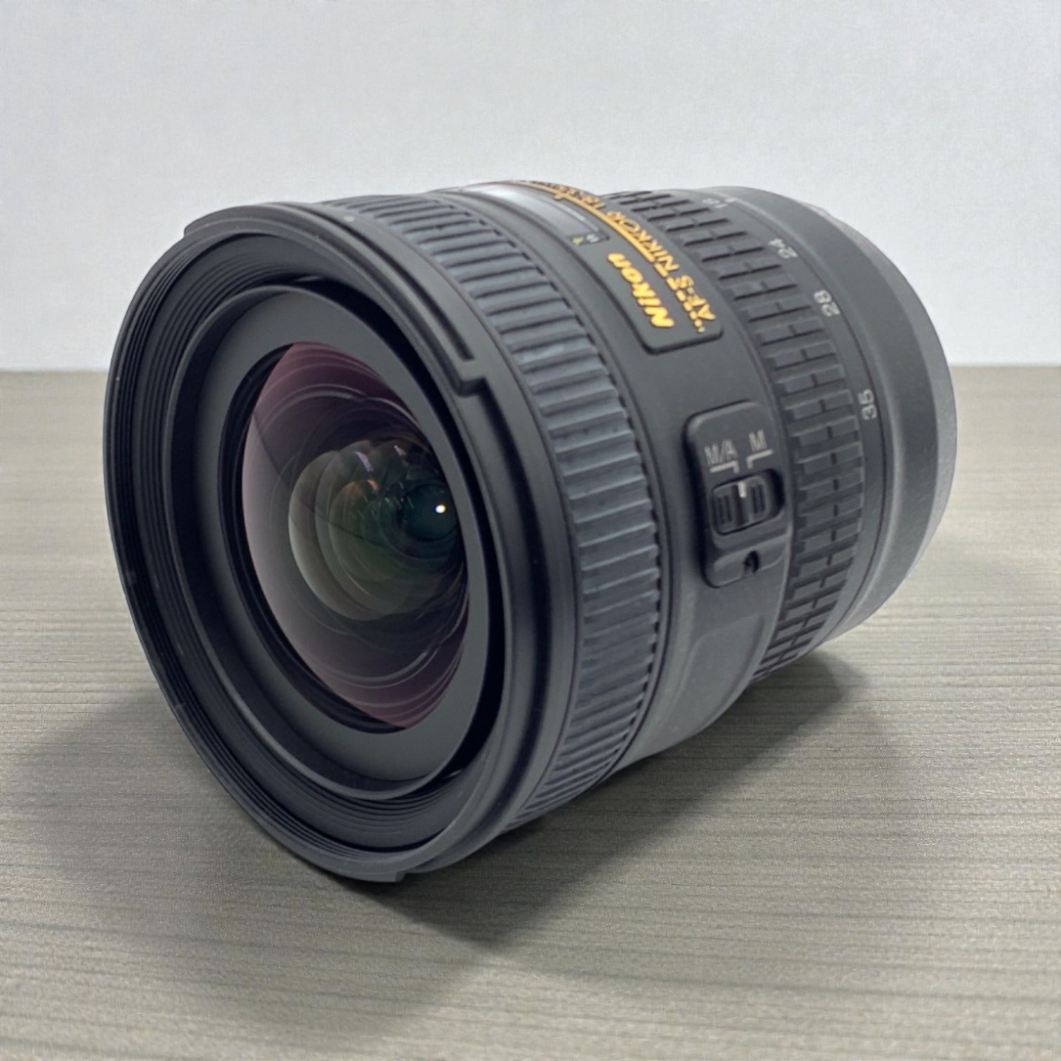 AF-S NIKKOR 18-35mm f/3.5-4.5G EDの中古レンズを買うならみんなの