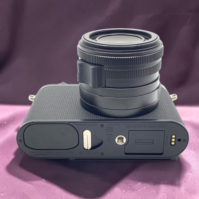 LEICA Q3