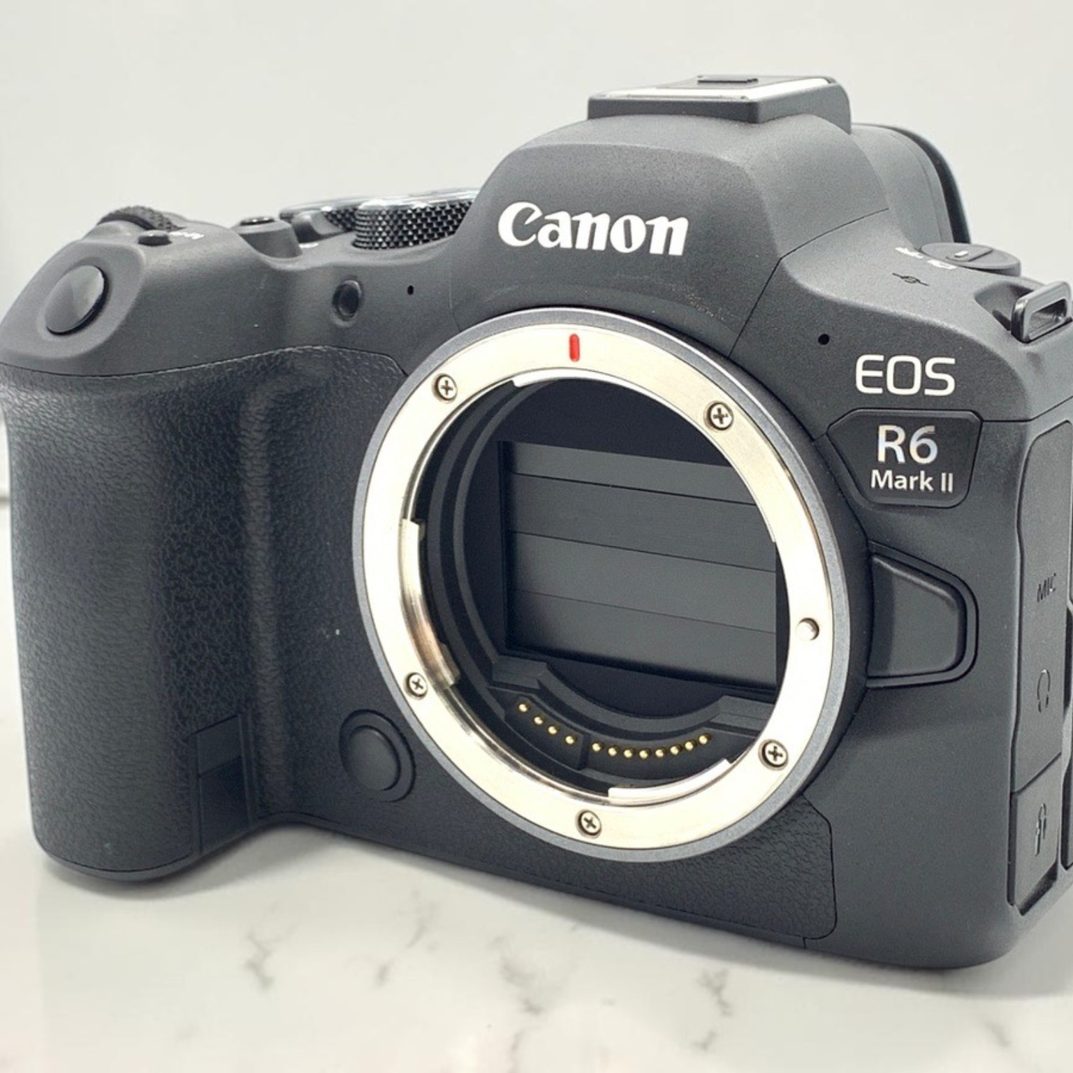 Canon EOS R6 Mark II ボディの新品/中古の在庫一覧 | みんなのカメラ
