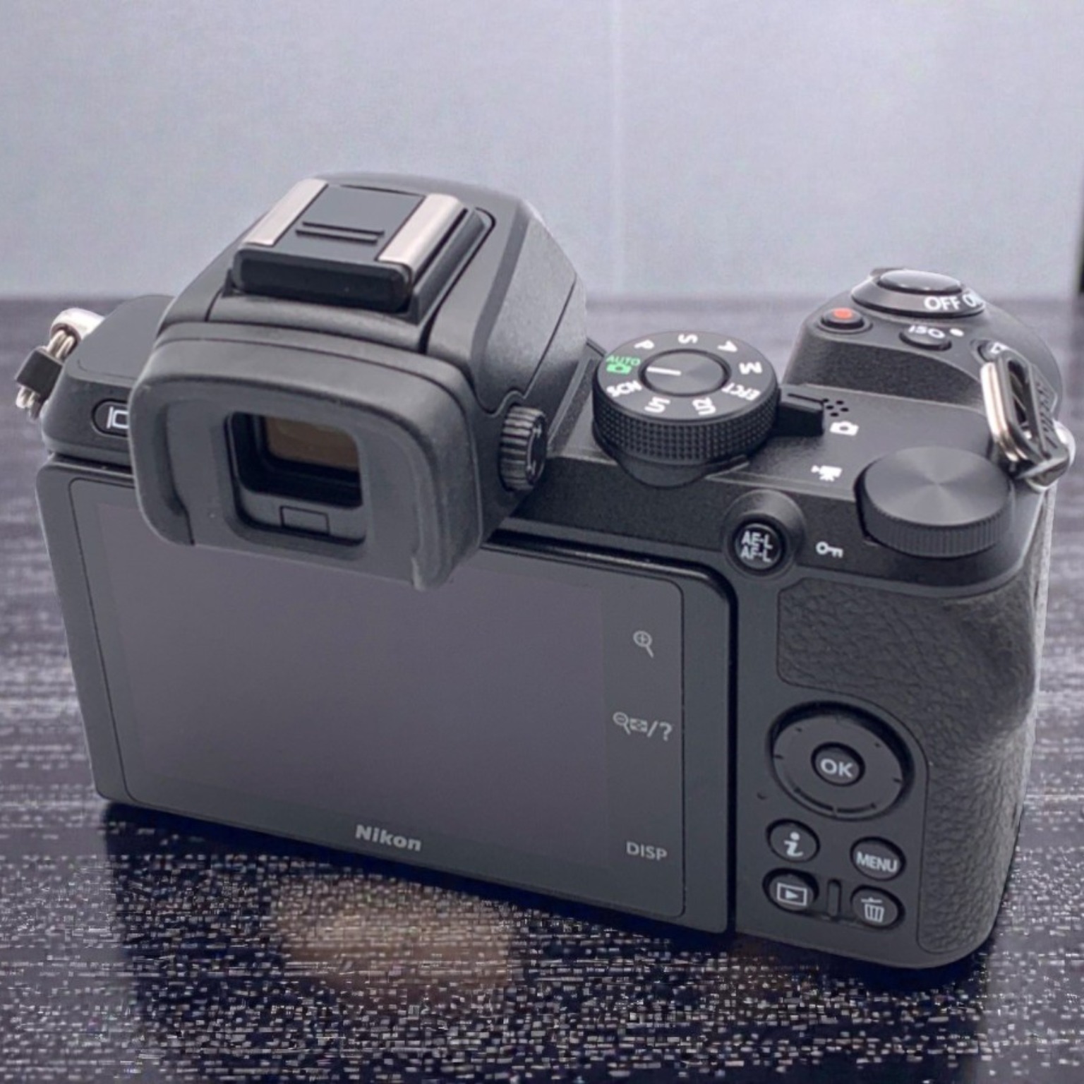 ニコン Z50 ボディの中古 (美品)・¥55,060 | みんなのカメラ