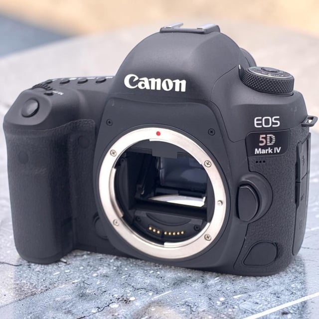 EOS 5D Mark IV ボディ