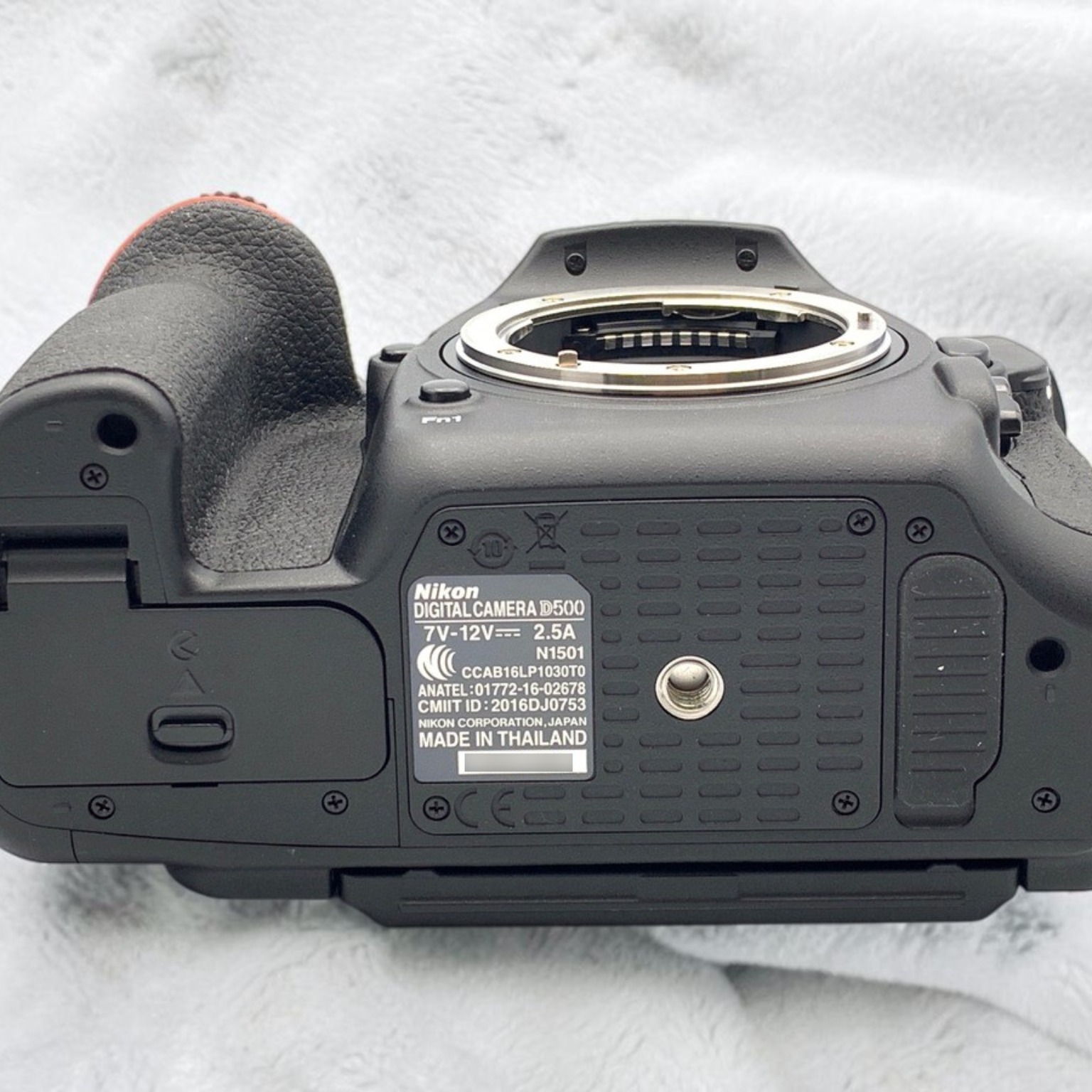 ニコン D500 ボディの中古 (美品)・¥97,300 by あましろ | みんなのカメラ