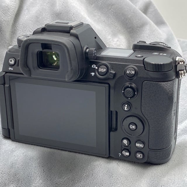 Z6III ボディ
