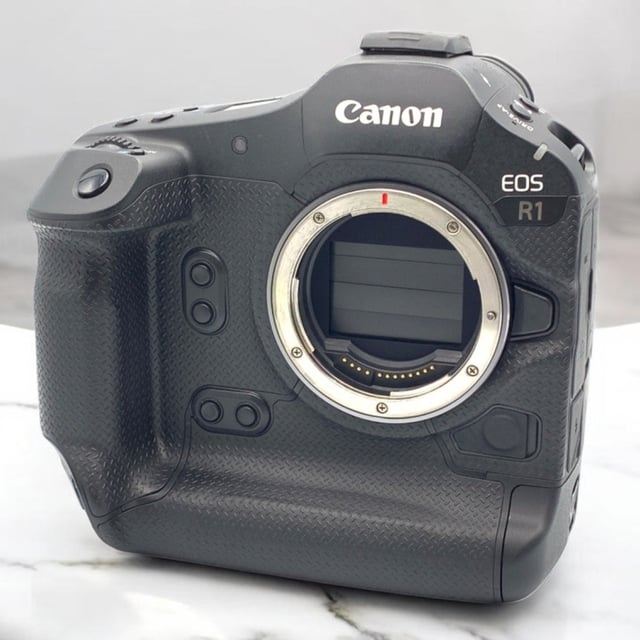 EOS R1 ボディ