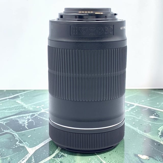 EF-S55-250mm F4-5.6 IS STM