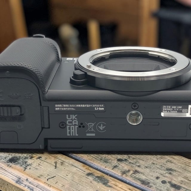 VLOGCAM ZV-E10 ボディ