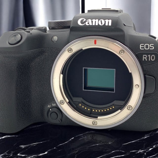 EOS R10 ボディ