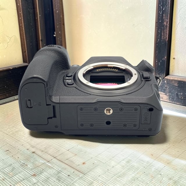 Z8 ボディ