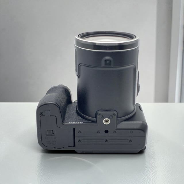COOLPIX P950