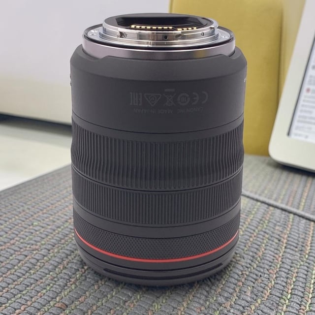 RF 24-105mm F4 L IS USM