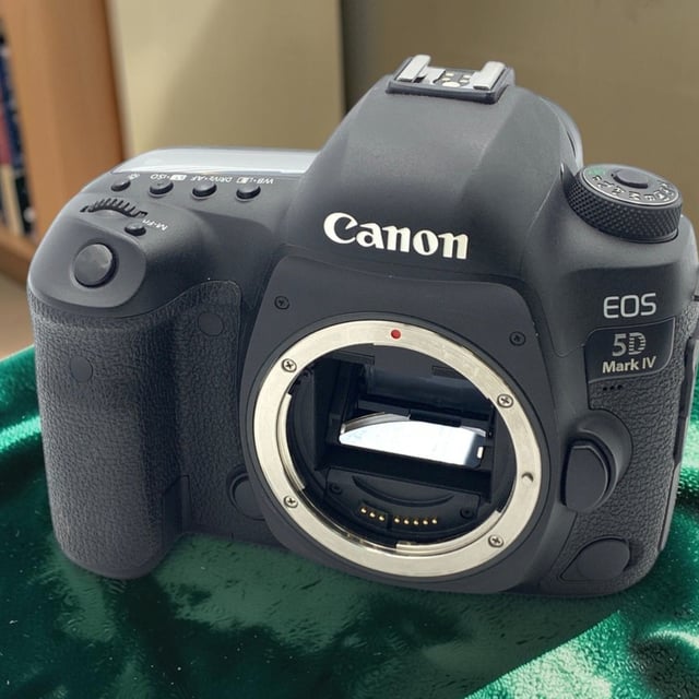 EOS 5D Mark IV ボディ