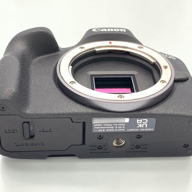 EOS R50 ボディ "ブラック"
