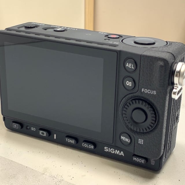 SIGMA fp ボディ