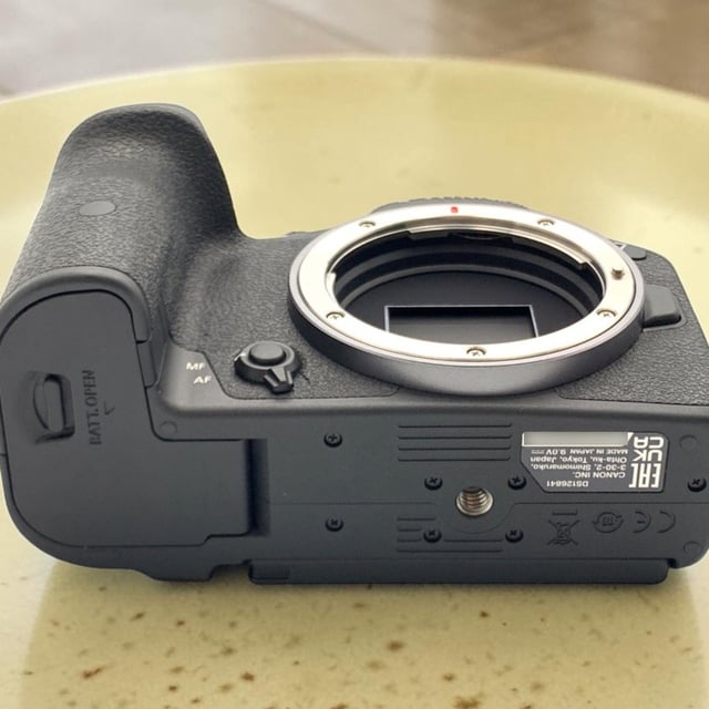 EOS R7 ボディ