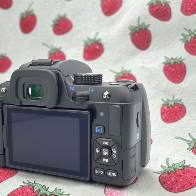 PENTAX KF ボディ "ブラック"
