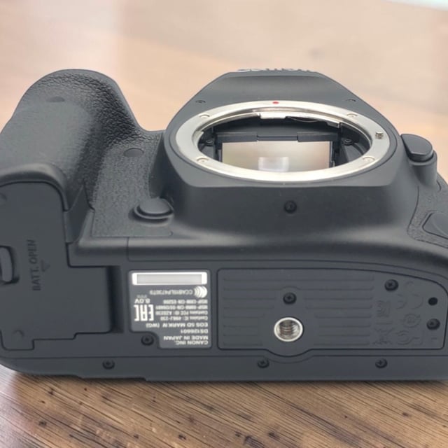 EOS 5D Mark IV ボディ