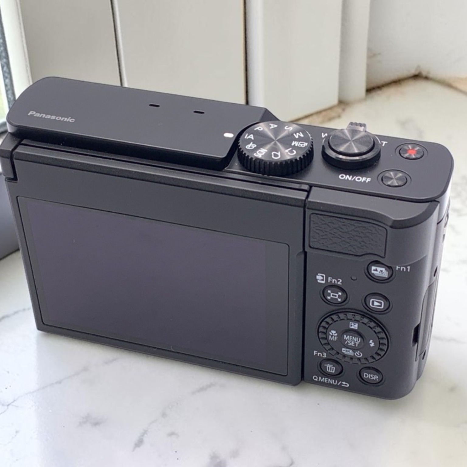 パナソニック LUMIX FZ85(DC-FZ85)の新品/中古の在庫一覧 | みんなのカメラ
