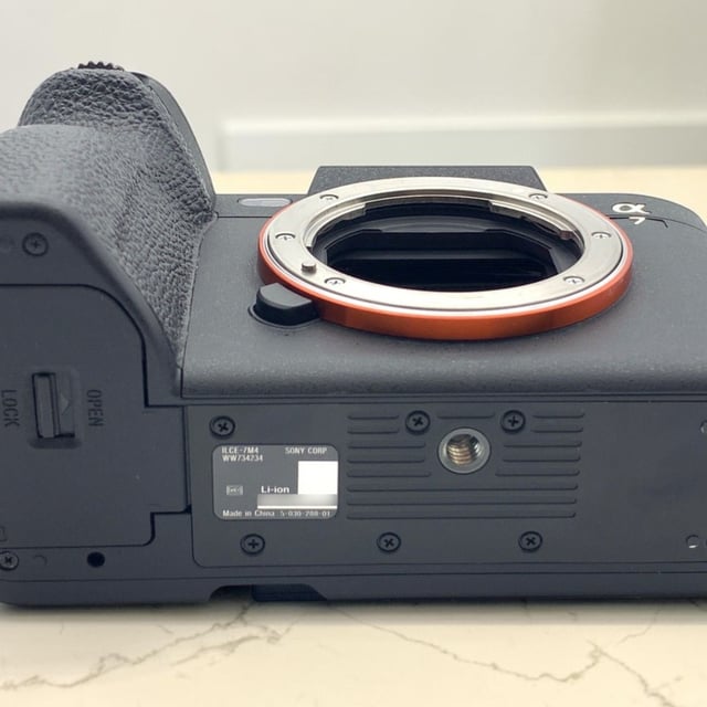 α7 IV ILCE-7M4 ボディ