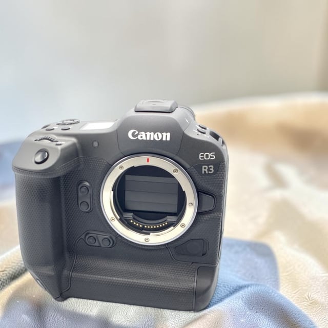 EOS R3 ボディ