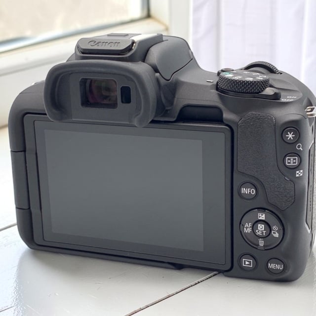 EOS R50 ボディ