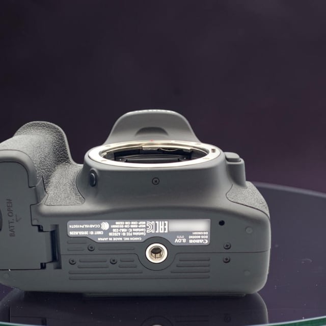 EOS 80D ボディ