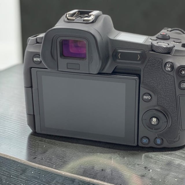 EOS R ボディ