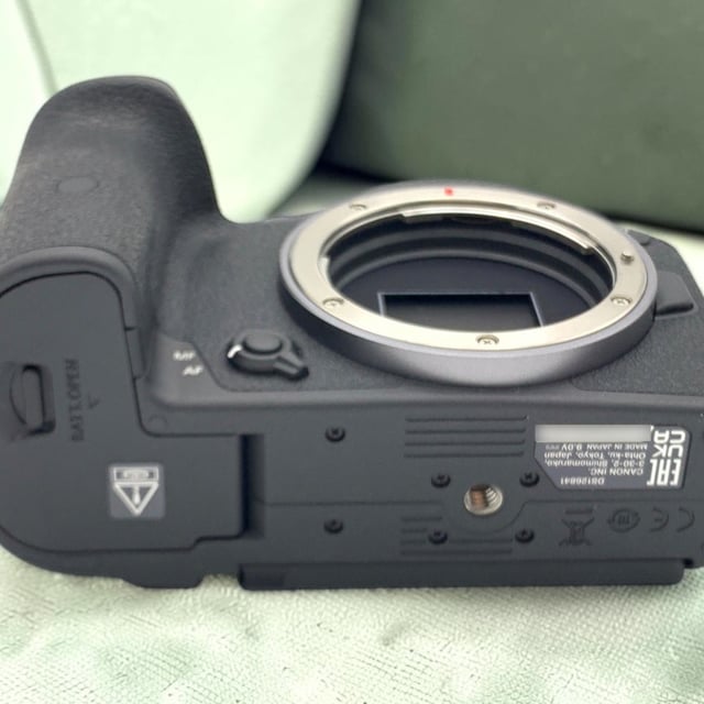 EOS R7 ボディ