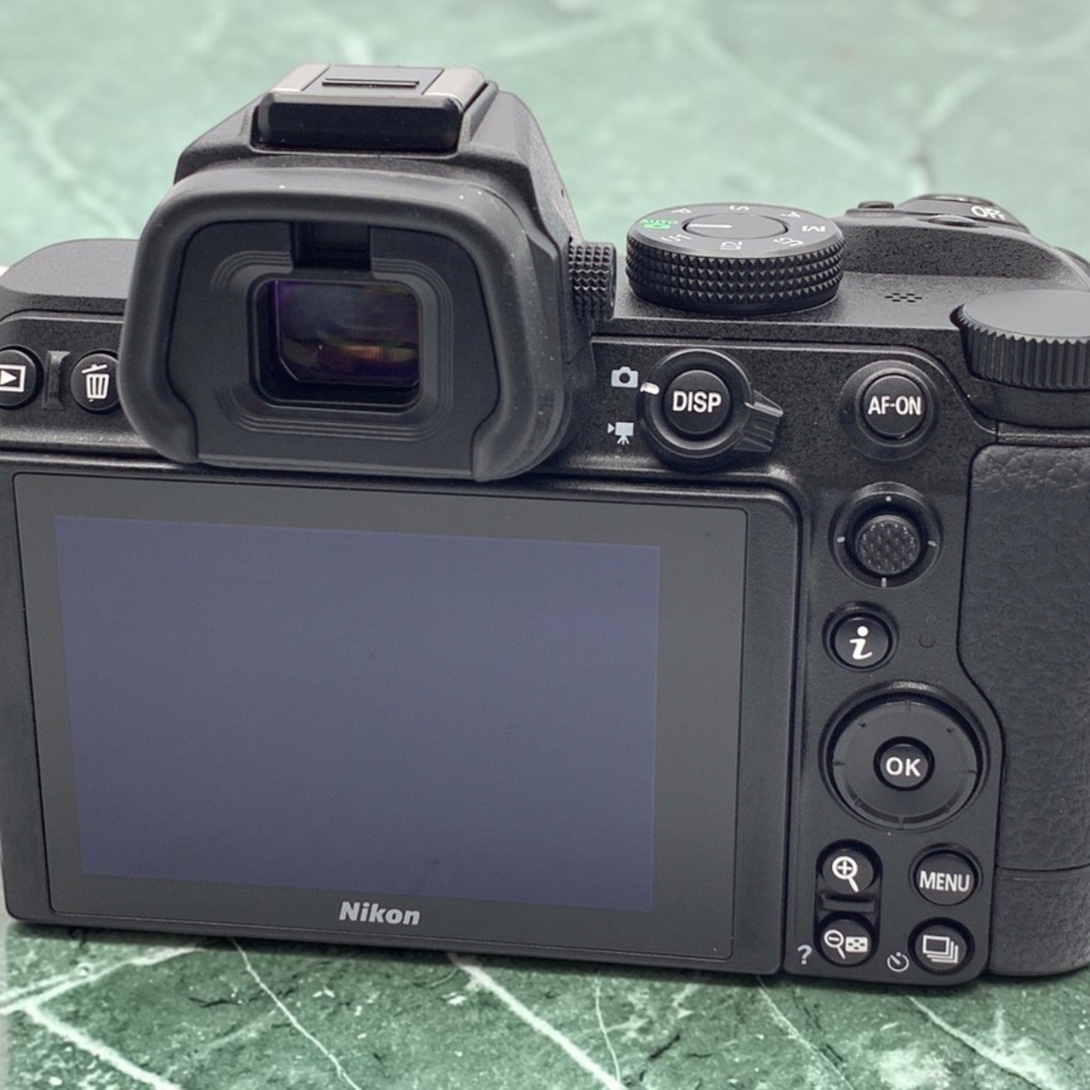 ニコン Z5 ボディの新品/中古の在庫一覧 | みんなのカメラ