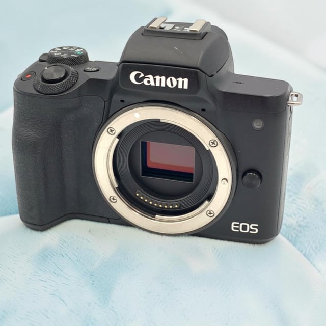 EOS Kiss M ボディ
